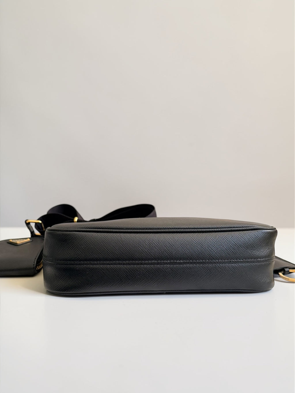 Prada Re-Edition 2005 Saffiano Leather Bag
