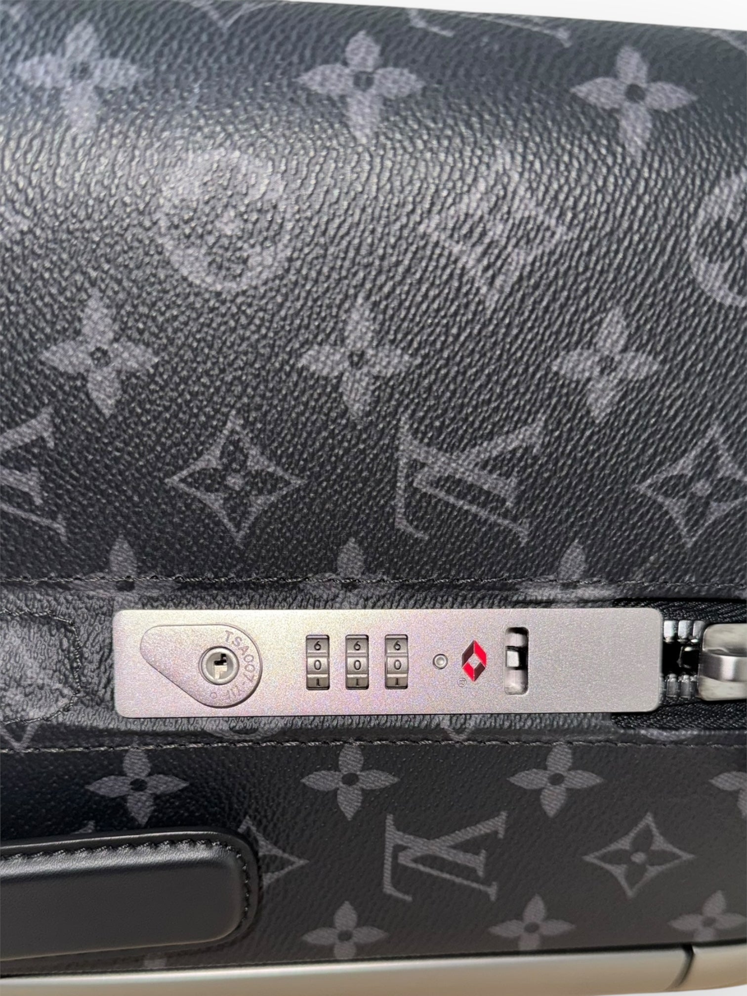 Louis Vuitton Horizon 55 Monogram Canvas Luggage