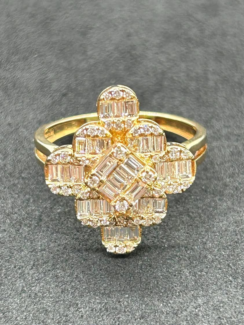 Baguette Cut Cluster Diamond and 18k Yellow Gold Ring