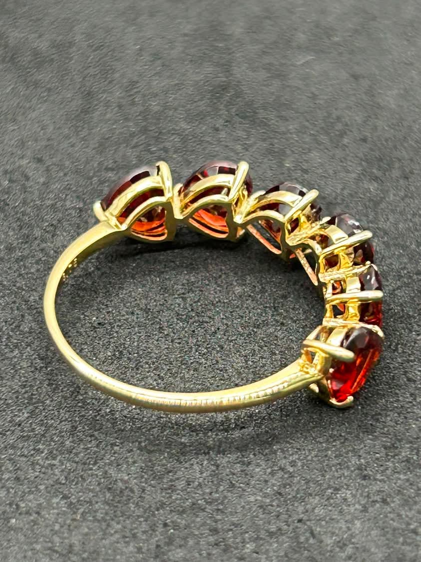Red Garnet Ring Size 6.5 18K Yellow Gold