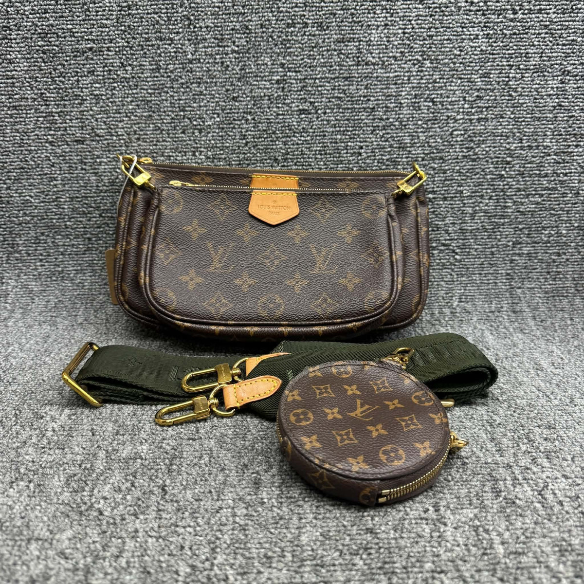 Louis Vuitton Multi-Pochette Accessories