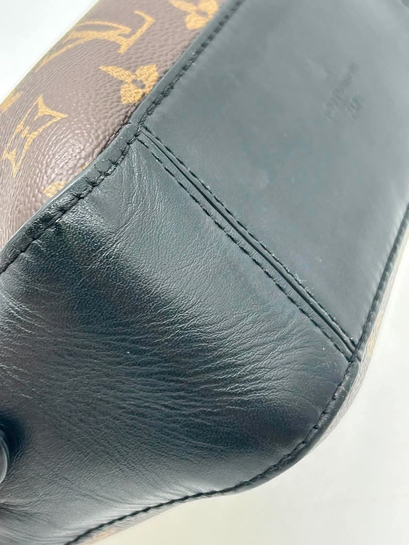 Louis Vuitton Monogram Saintonge Black