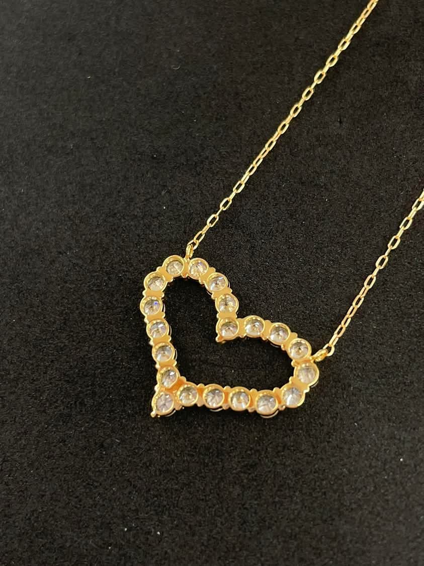 Heart Gold & Diamond Pendant with Chain