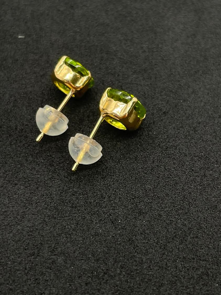 Peridot 18K Yellow Gold Earrings