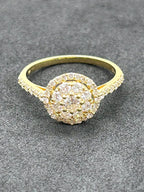 Round Cluster Diamond and 18K Yellow Gold Ring