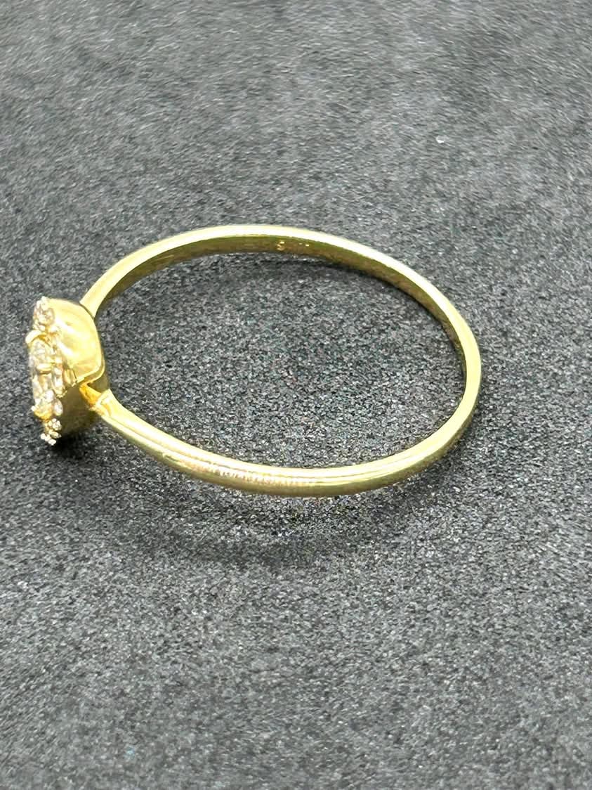 Tear Drop Diamond Ring in 18K Yellow Gold