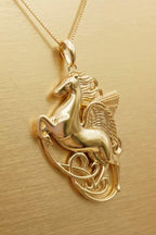 Pegasus Necklace 18K Yellow Gold