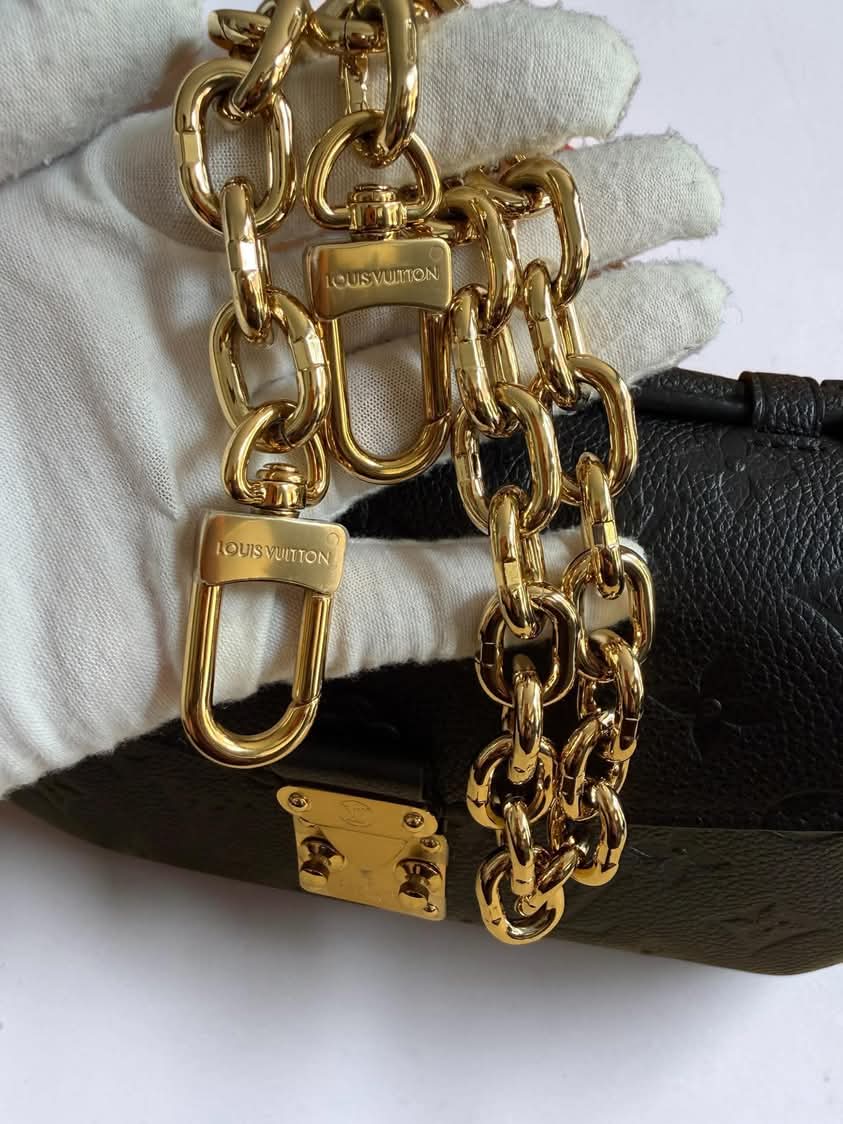Louis Vuitton Metis East West Black Empreinte