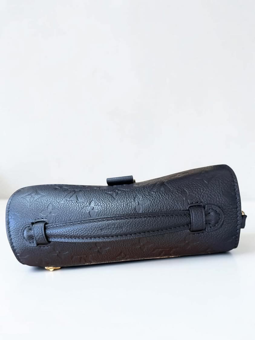 Louis Vuitton Metis East West Black Empreinte